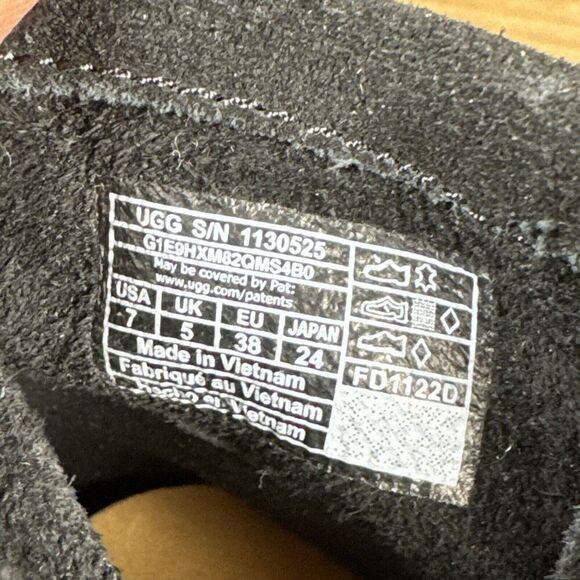 UGG WomanS Size 7 Black Josefene Cuff Suede Ankle Casual Zip Up Boots - Picture 10 of 10